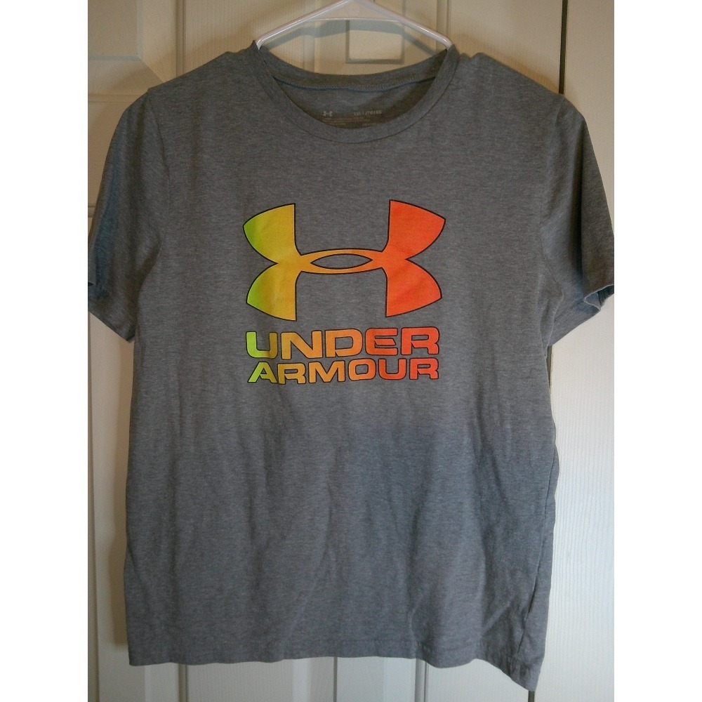 Under Armour HeatGear T-Shirt Kids Gray Graphic Logo YXL Extra Large‎